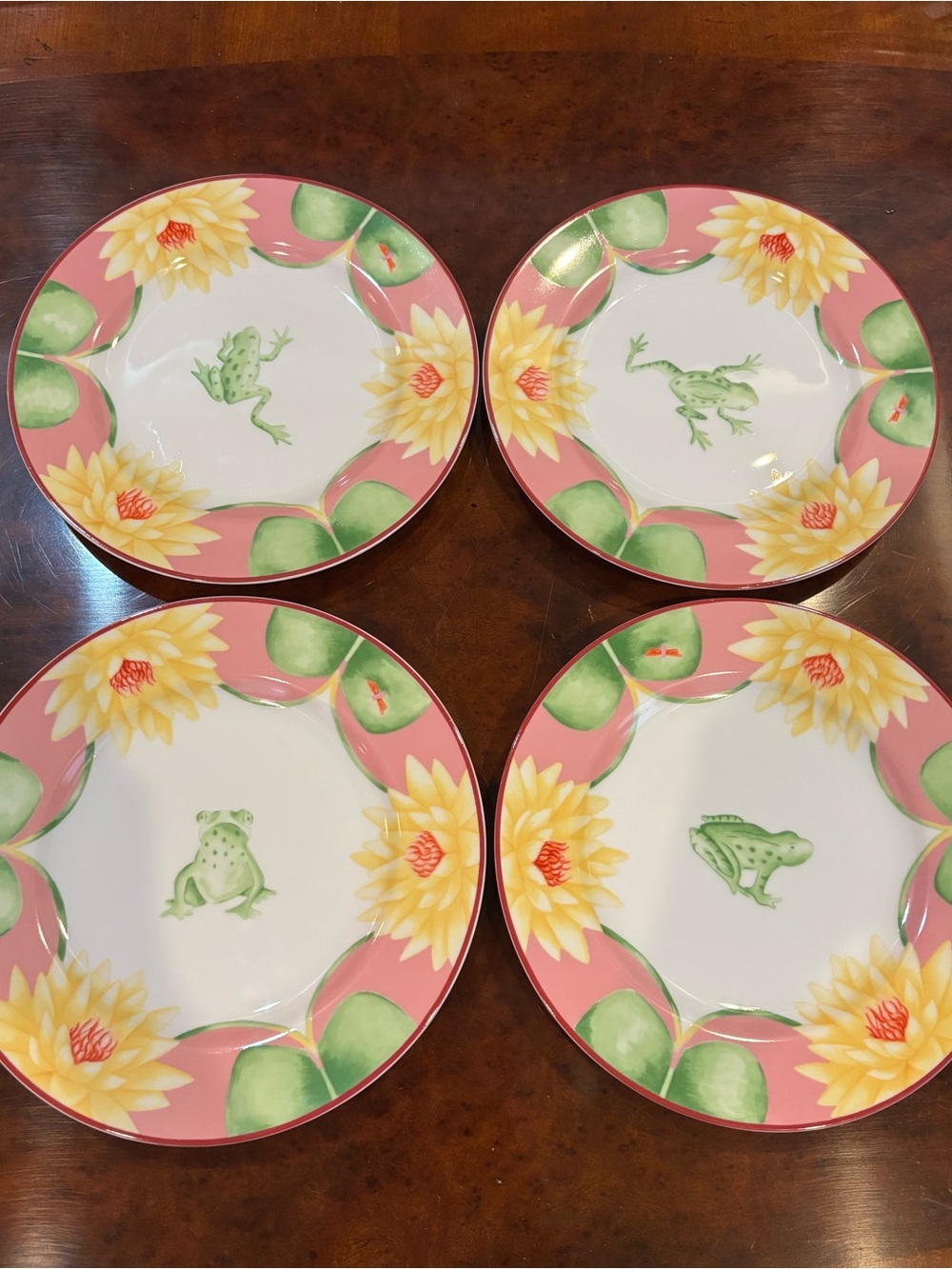 Set of 4 - J Willfred Leap & Bounds Leslie Sattler Frogs 8” Salad/Dessert Plates